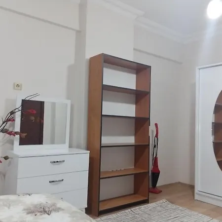 Apartament Yuksel *